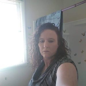 Meet your Posher, Chatty